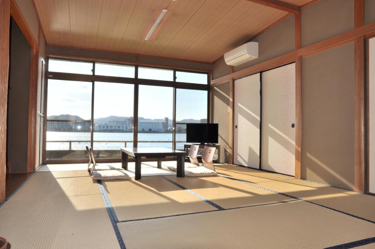 Riverside Hotel Karatsu Castle מראה חיצוני תמונה
