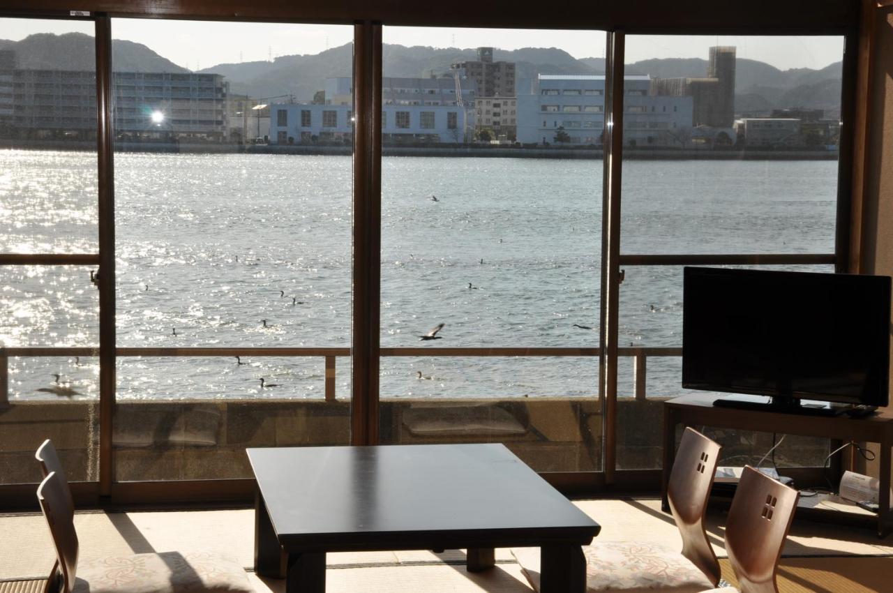 Riverside Hotel Karatsu Castle מראה חיצוני תמונה
